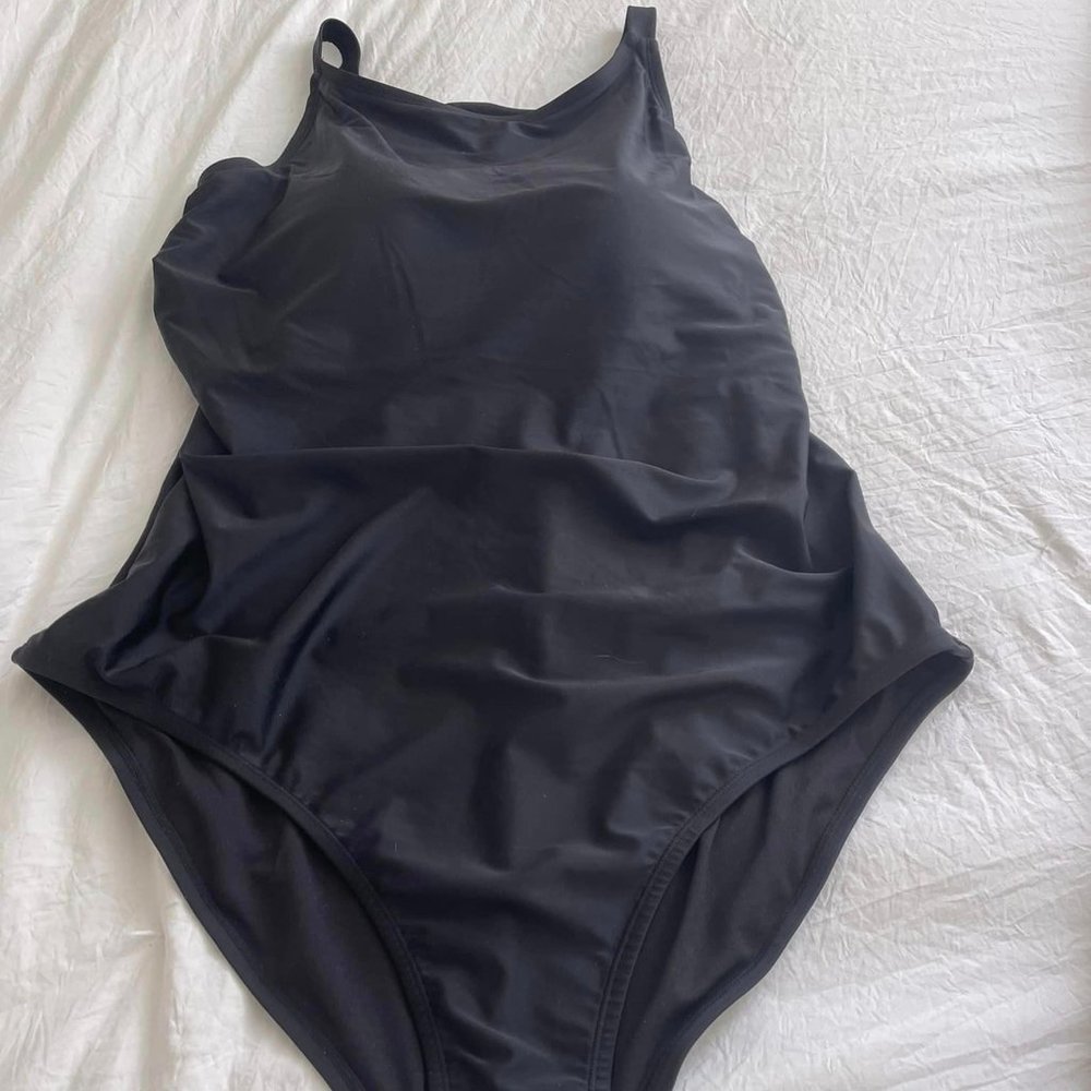 Kona Sol (Target) bathing swim suit size 26 W BNWT